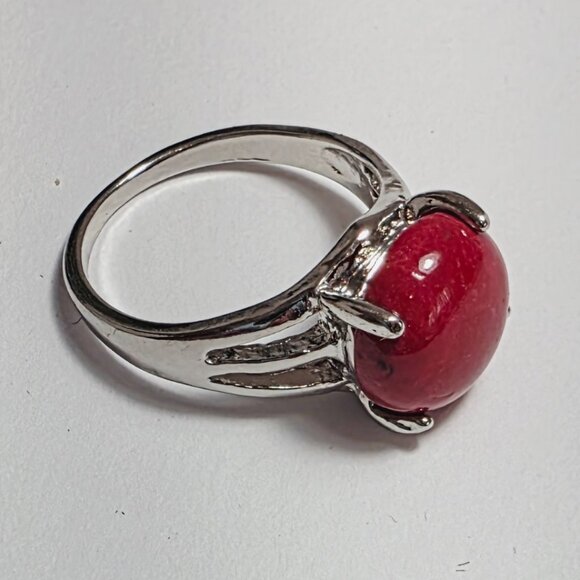 Red Stone Statement Ring Silver Tone | EU 18 (US 8) - Picture 4 of 5